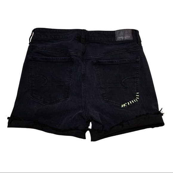 American Eagle Outfitters Black Hi-Rise Jean Short - Picture 3 of 9
